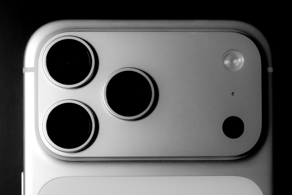 Nowoczesny smartfon jako narzędzie pracy i produktywności. Jak wycisnąć z niego maksimum?